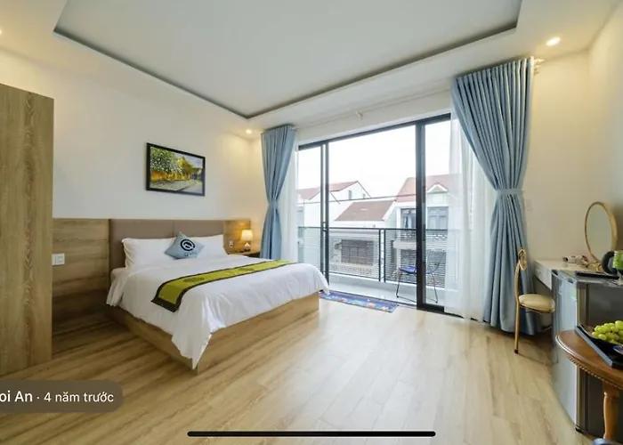 Grand Deluxe King Room